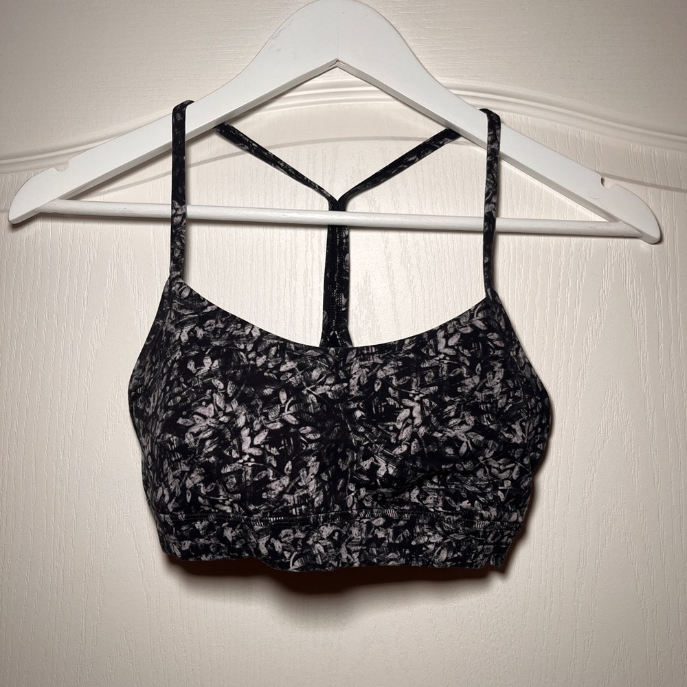 Lululemon Athletica Black and Gray Strappy Sports Bra